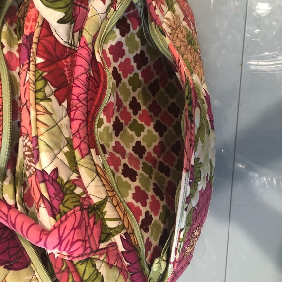 Vera Bradley overnight bag - Picture 4 of 4